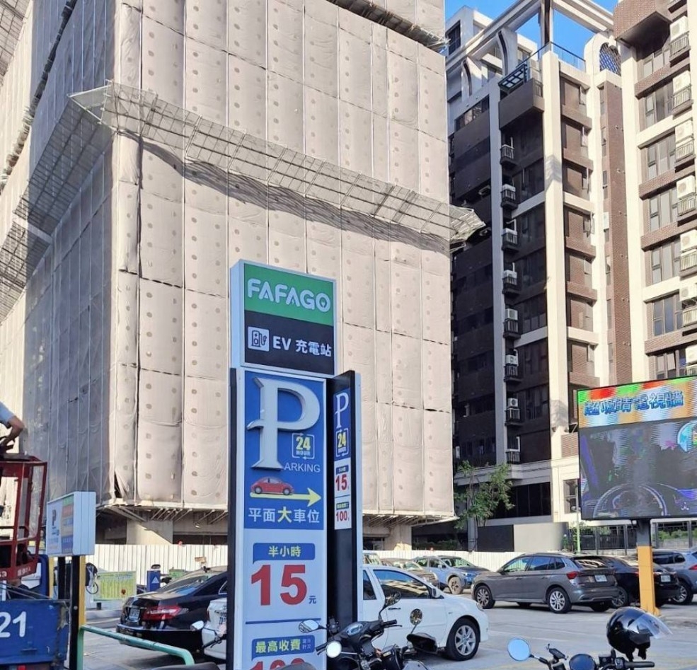 all round parking lot zhengguang no. 2 station